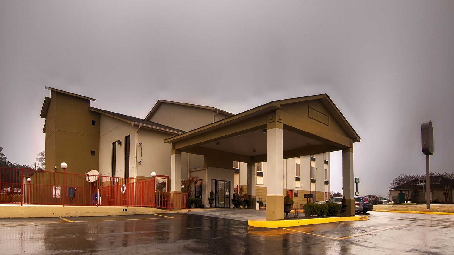 America'S Best Value Inn & Suites-Clinton Bagian luar foto