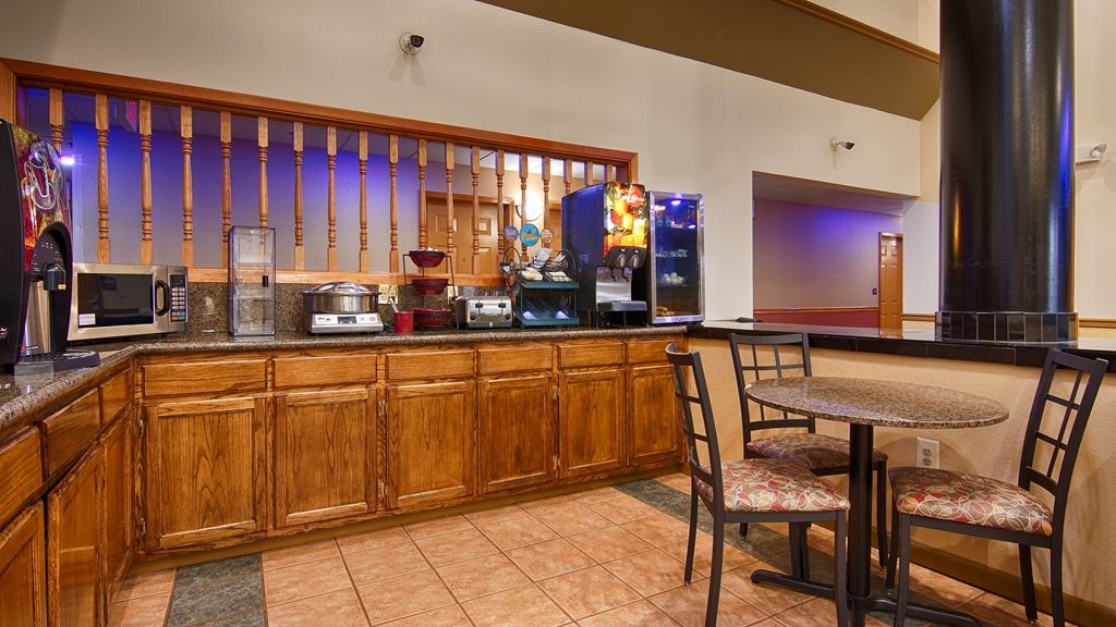 America'S Best Value Inn & Suites-Clinton Restoran foto
